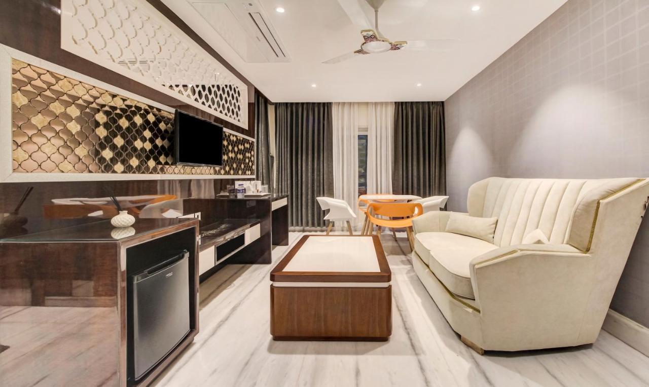 Treebo Premium Tahoora International Hotel Kolkata Luaran gambar