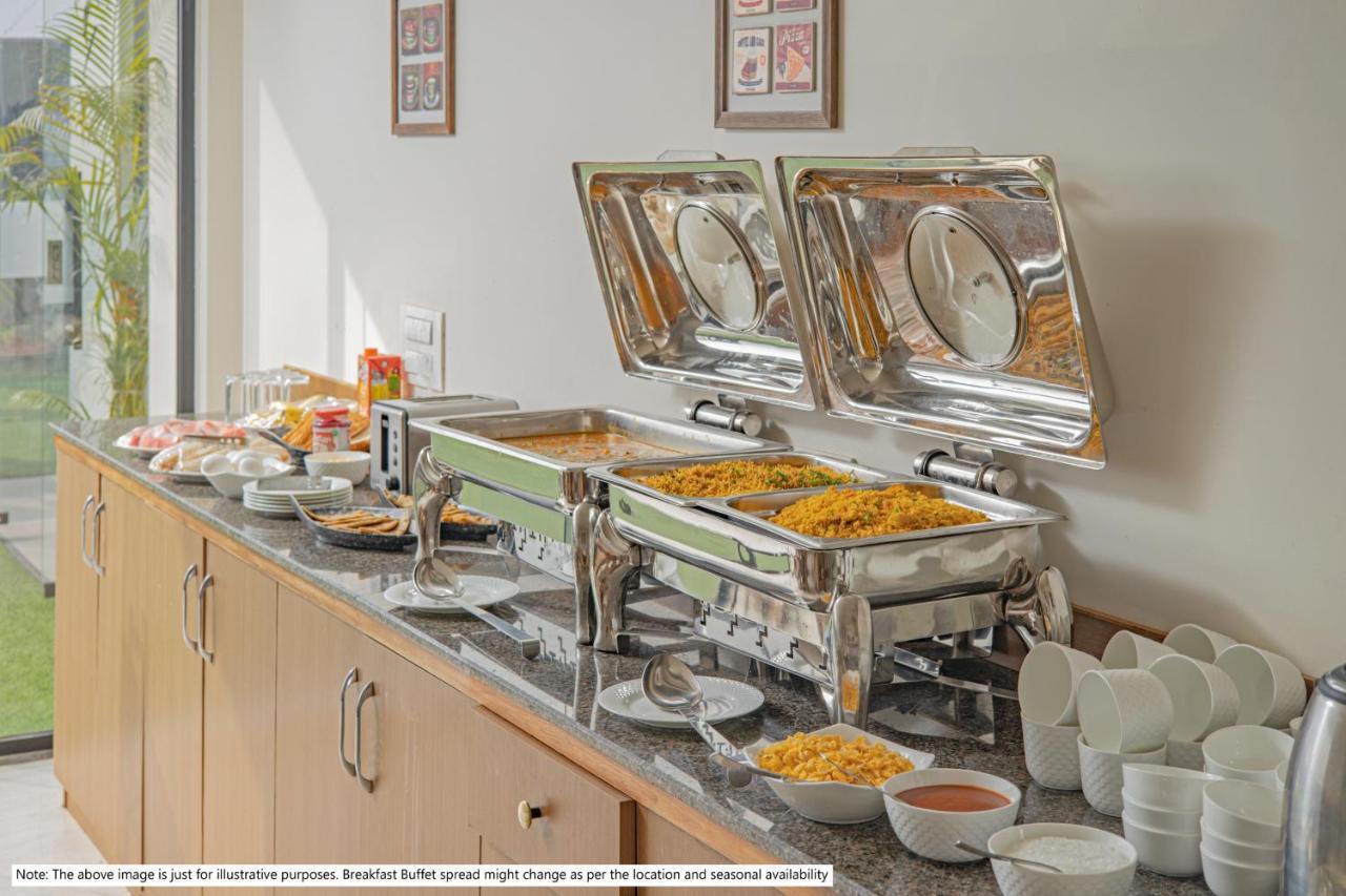 Treebo Premium Tahoora International Hotel Kolkata Luaran gambar